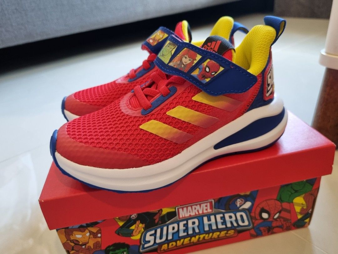Adidas boys size best sale 5
