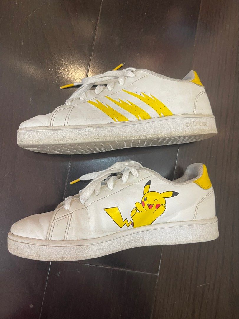 Adidas pokemon superstar