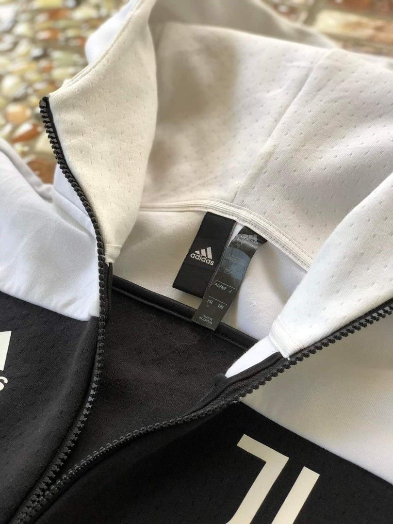 Adidas zne discount hoodie fake