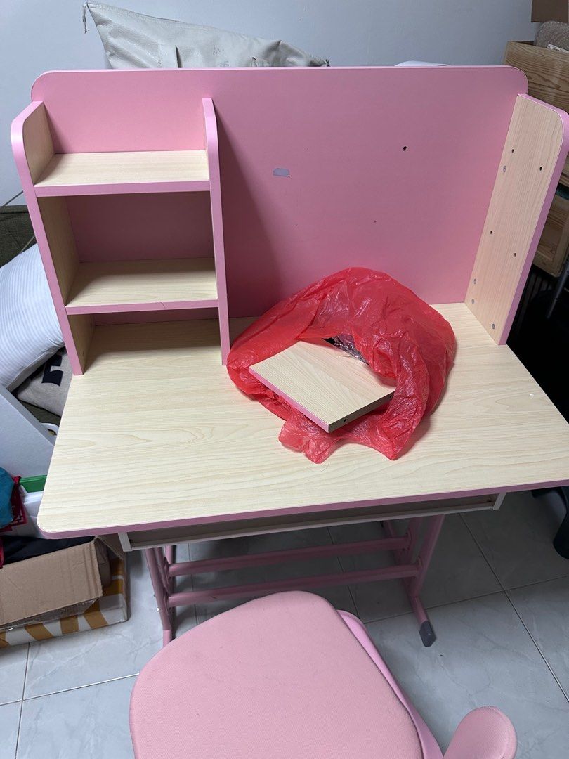 Olx kids study table deals