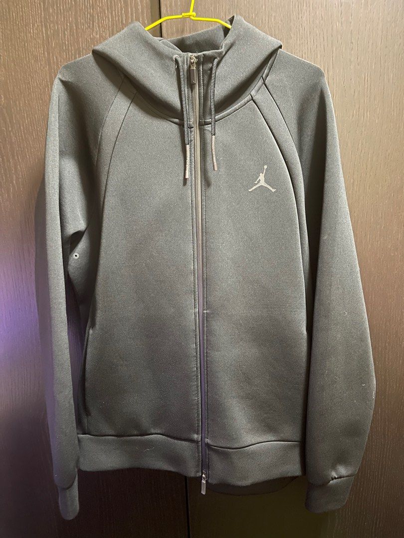 Tenis jordan engineered for flight top