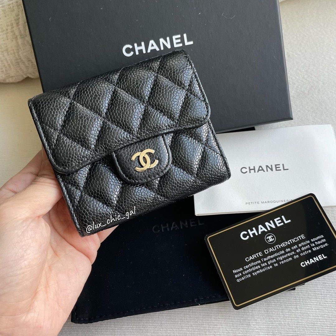 AUTHENTIC CHANEL Caviar Small Classic Wallet Light Gold Hardware ❤️ FULL  BOX SET