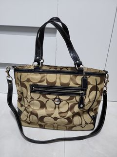 (Category: ) located in . Submitted by evita24 (Listing ID 1240571379, Image 1). Description: .