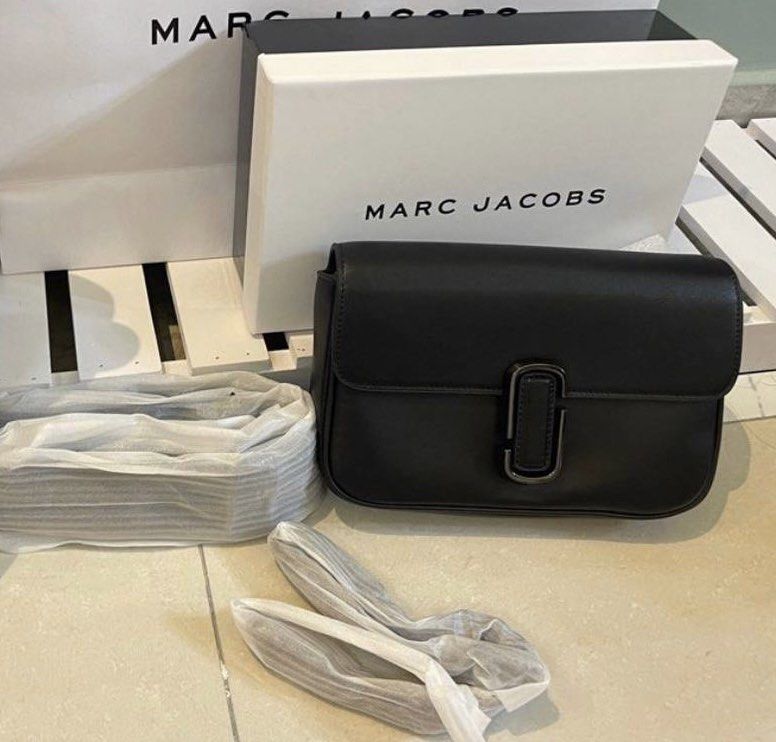 Original Marc Jacobs bags, Luxury, Bags & Wallets on Carousell