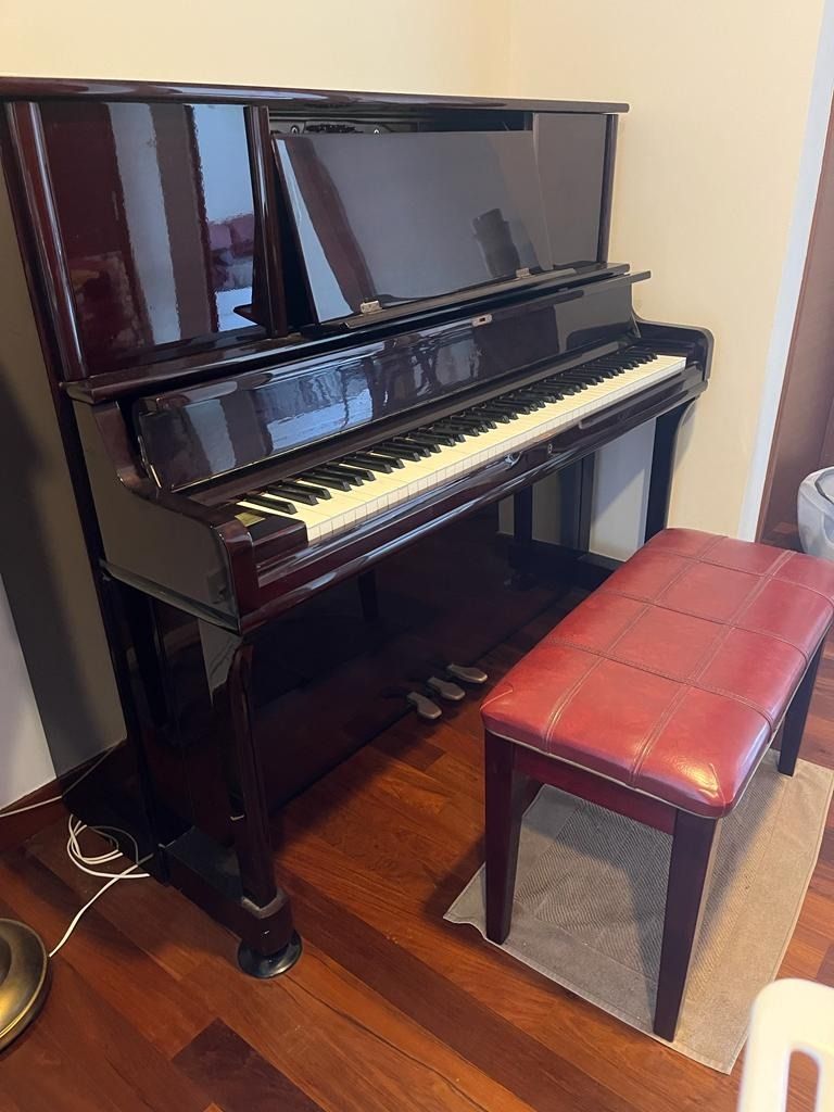 Samick upright store piano models