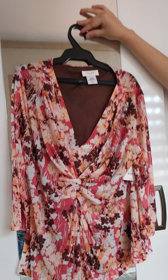 Beautiful Top, Women's Fashion, Tops, Longsleeves on Carousell