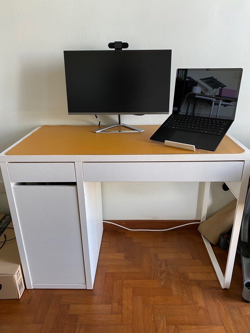 Best price Office Table for sale!, Furniture & Home Living, Furniture