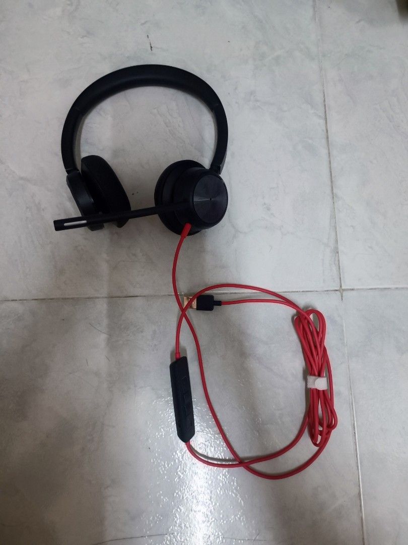 Blackwire 8225 Headset BRAND NEW, Audio, Headphones  Headsets on Carousell