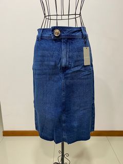 (Category: ) located in . Submitted by wareclothes (Listing ID 1240537982, Image 1). Description: .