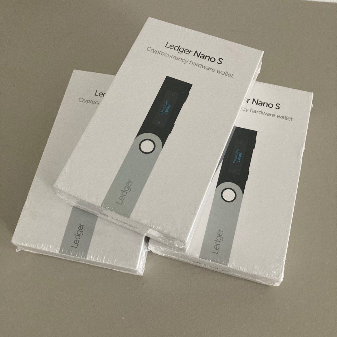 BRANDNEW SEALED LEDGER NANO S CRYPTO WALLET BUNDLE OF 3 PACK, Computers &  Tech, Parts & Accessories, Hard Disks & Thumbdrives on Carousell