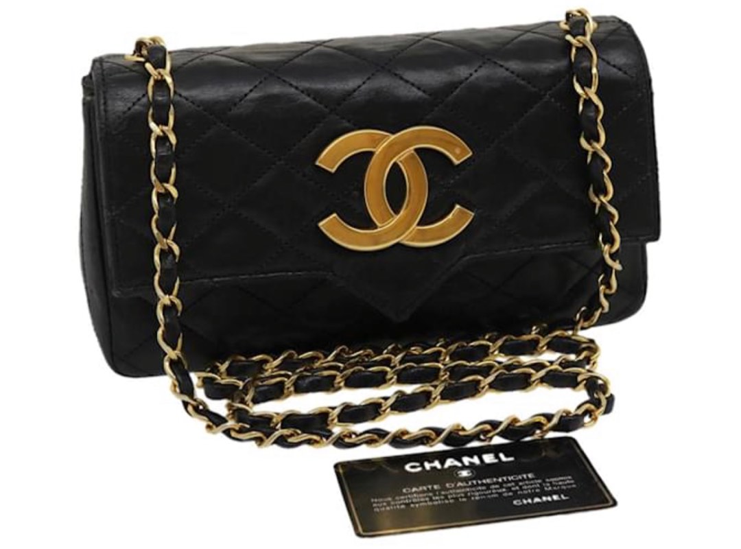 Chanel matelasse chain shoulder bag double flap black gold metal fittings  Lady's lambskin shoulder bag CHANEL is used – 銀蔵オンライン