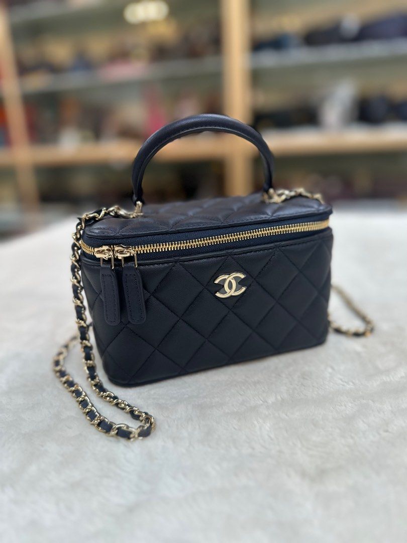 Chanel best sale vanity crossbody