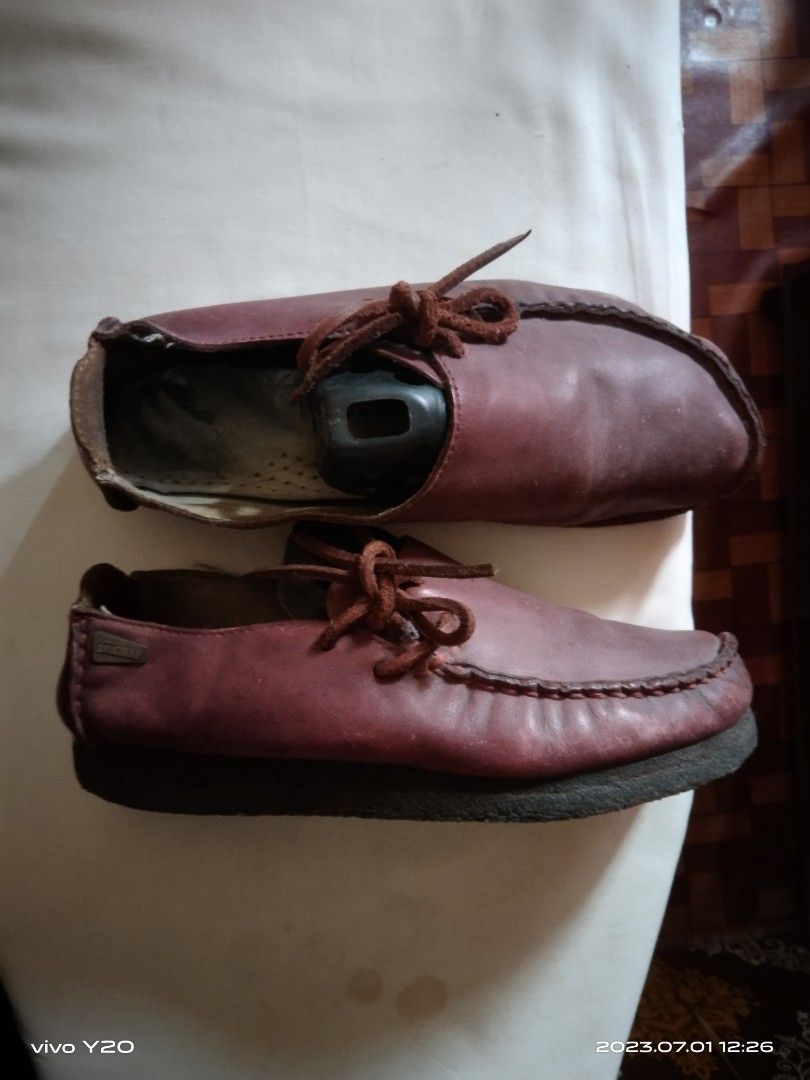 Size 14 clarks shoes online