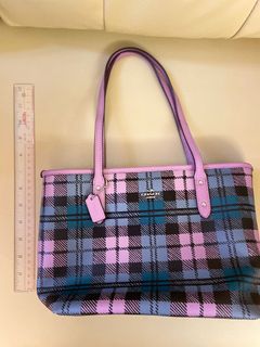 （分類：）位於 。 由 ching114 提交（商品編號 1240426904，圖片 1）。簡介： 。