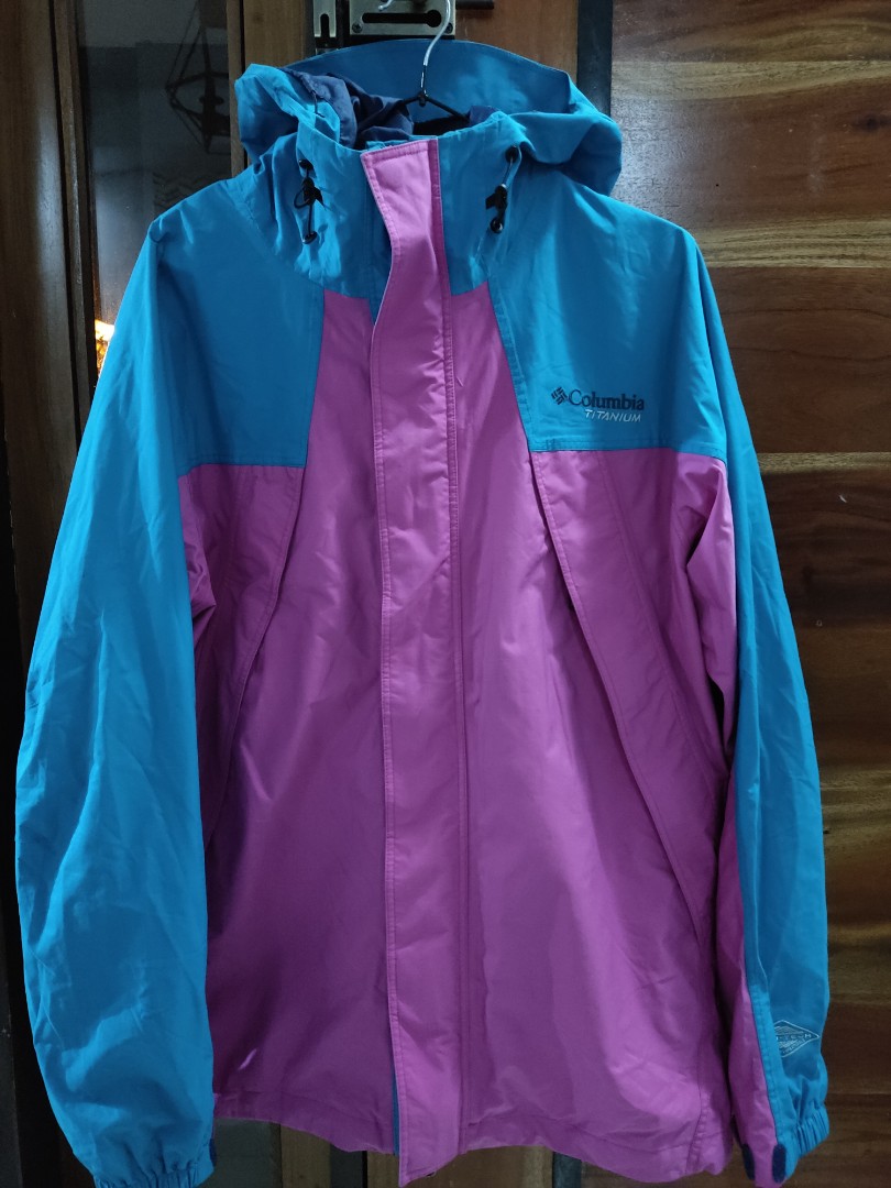 Columbia titanium Jacket on Carousell