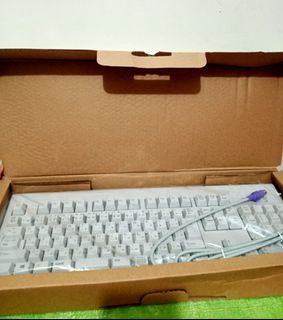Computer keyboard brandnew with box