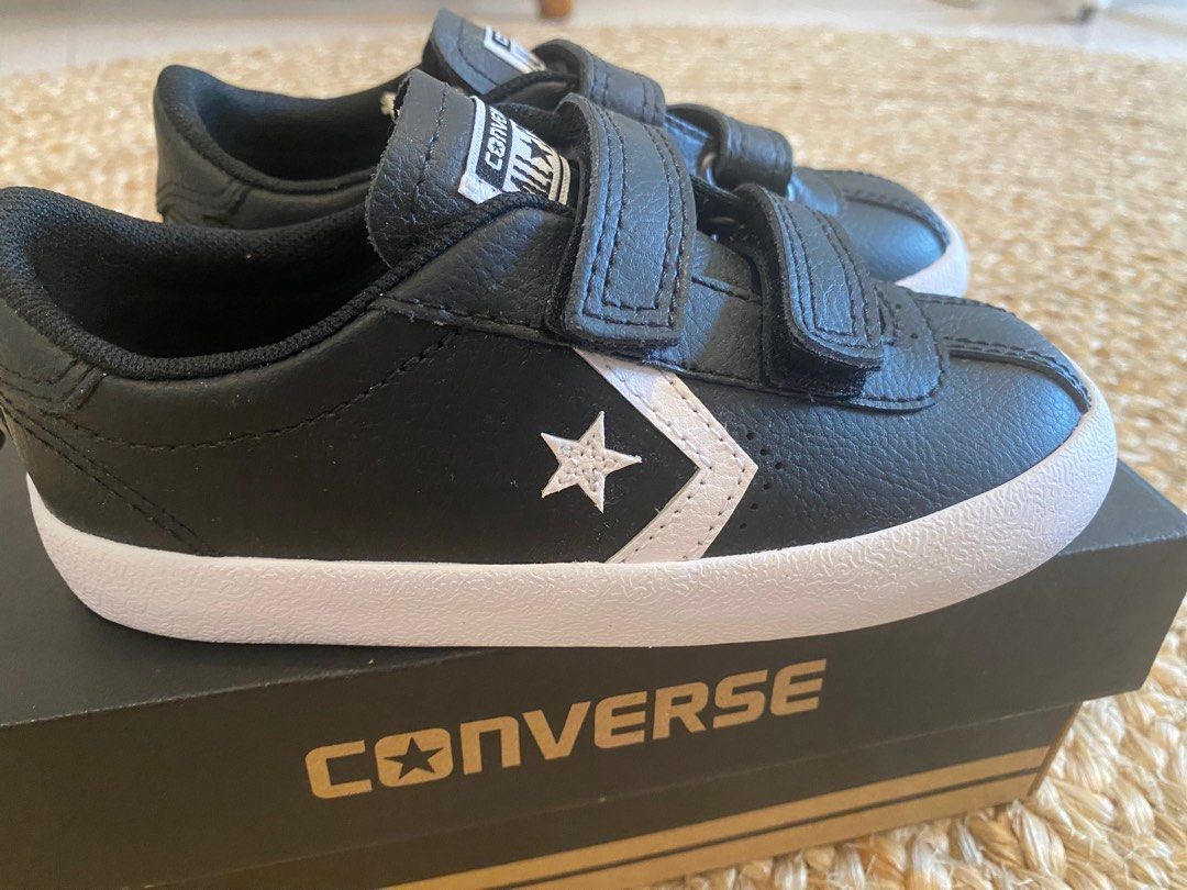 Infant leather clearance converse velcro