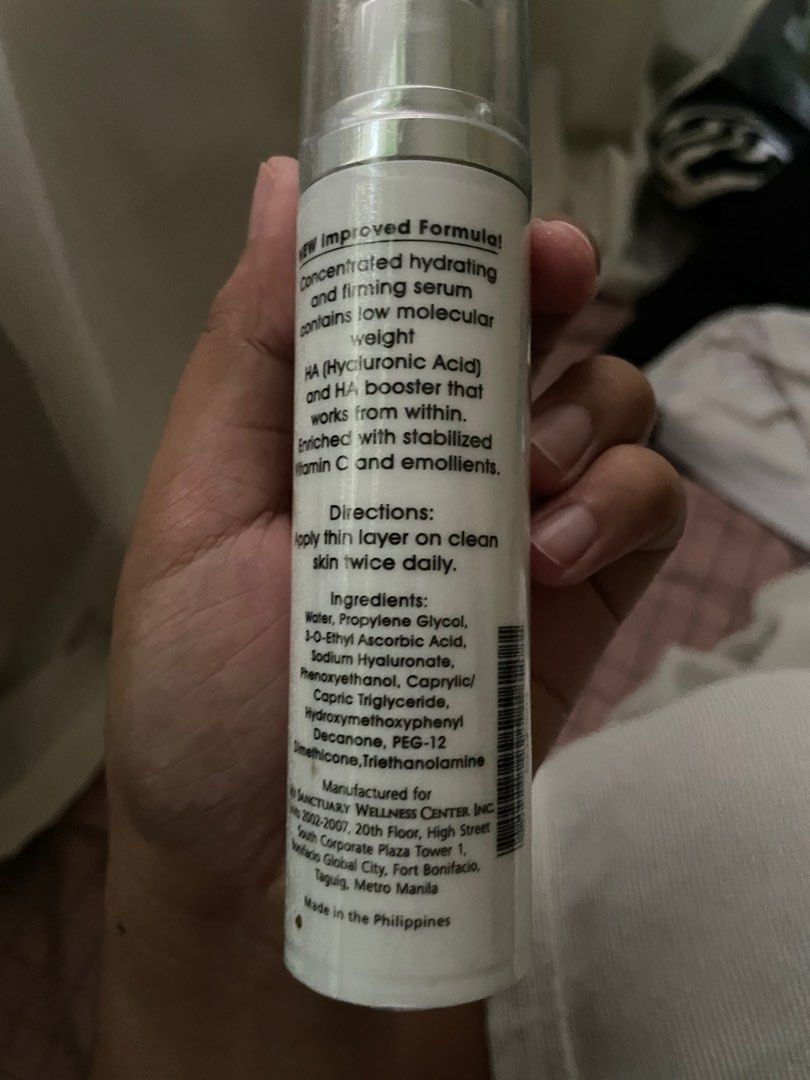 Dermax Pro Hyal-C Serum (Category: Face Care) located in Marikina City. Submitted by pupulapula (Listing ID 1240483792, Image 2). Description: Brand new, sealed. check photos bought the wrong item .