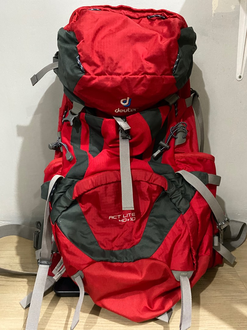 Deuter Act Lite 40+10L Hiking Backpack, Men