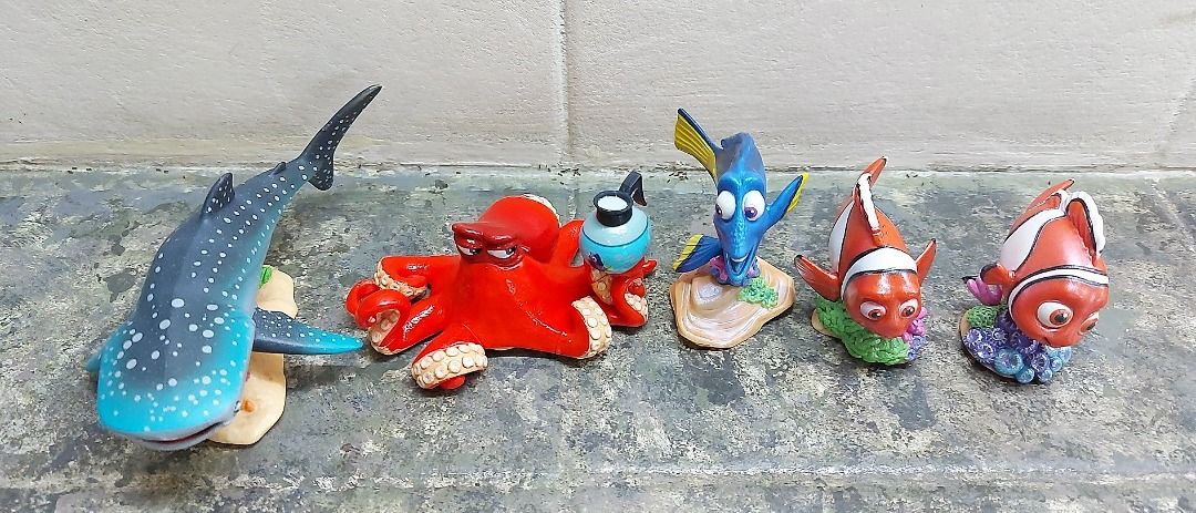 Authentic Disney Store Exclusive FINDING DORY PVC Figure Set, Hobbies ...