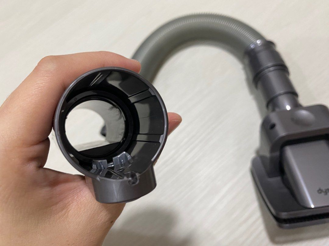 Dyson pet grooming kit, TV & Home Appliances, Vacuum Cleaner