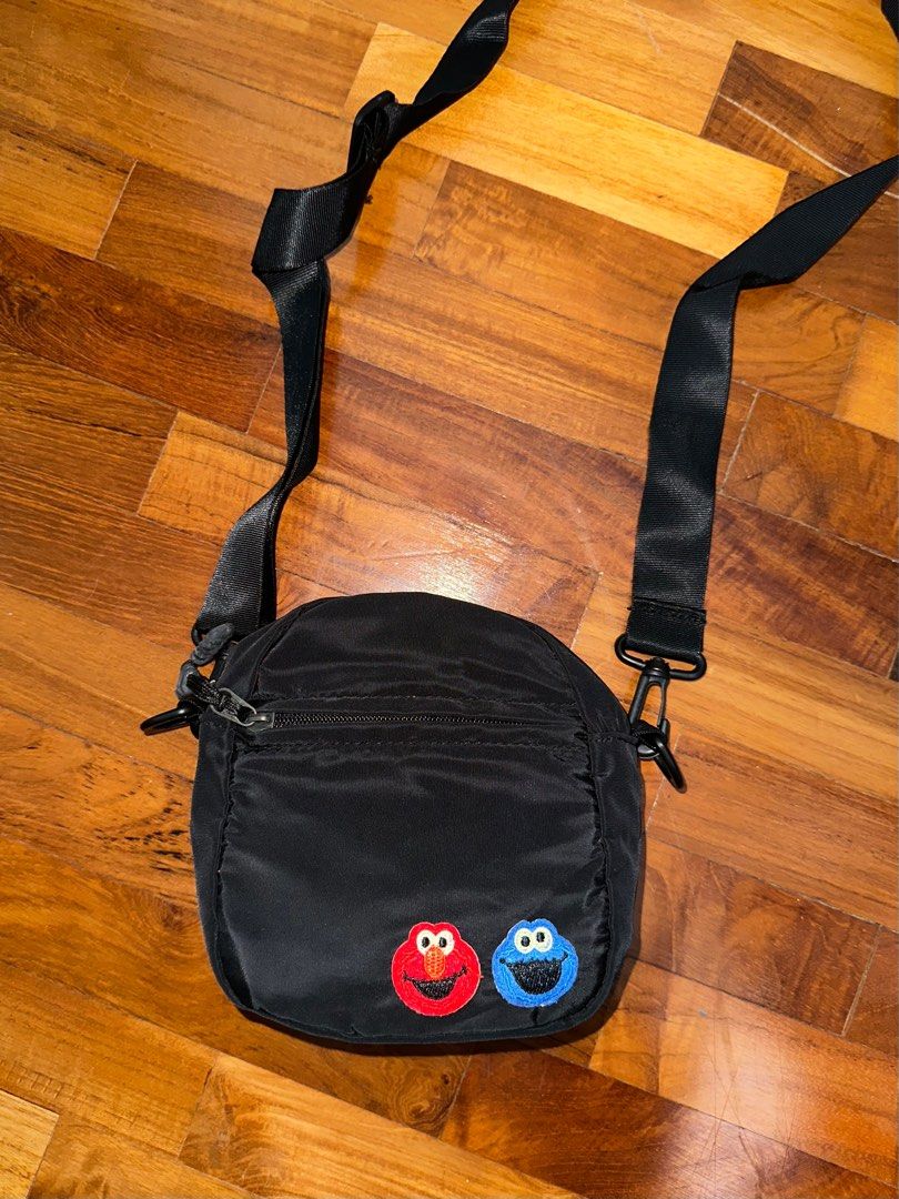 Elmo Sling Bag