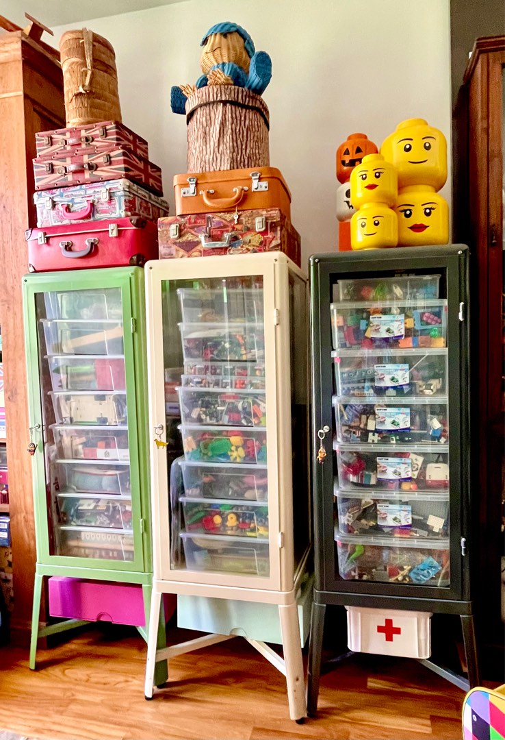 Ikea store cabinet fabrikor