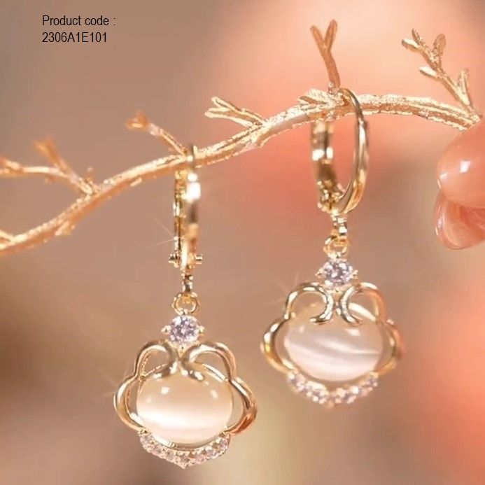 New trending gold clearance earrings