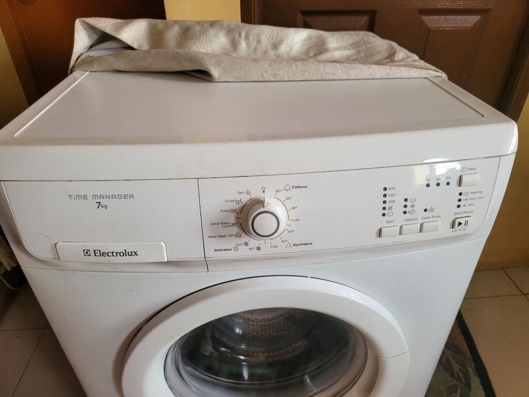 FONT LOAD Electrolux Time Manager Washing Machine on Carousell