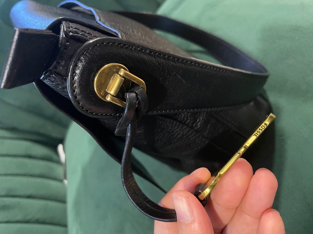Fossil Maya Slingbag
