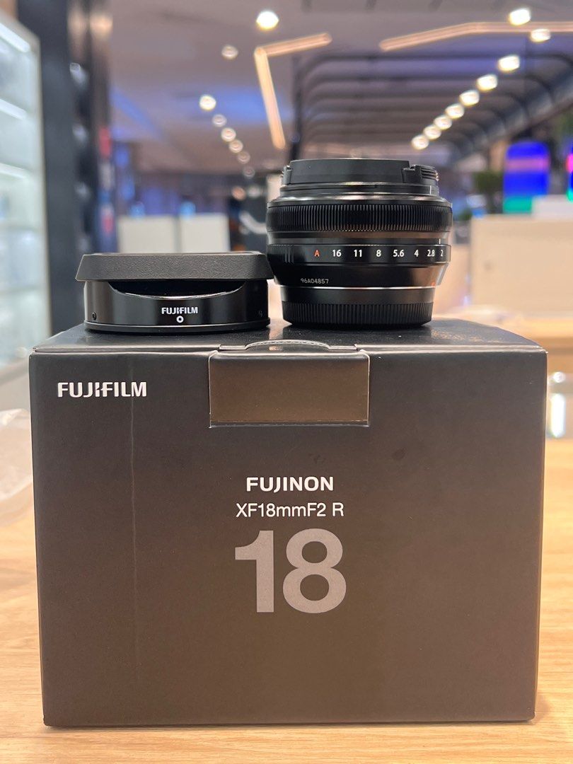 オマケつき】FUJIFILM XF18mm F2 R - レンズ(単焦点)