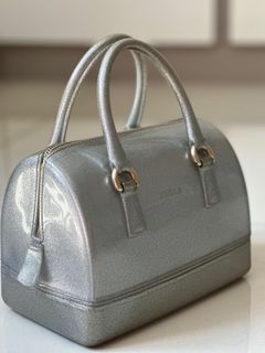 (Category: ) located in . Submitted by Pino.Preloved (Listing ID 1240594442, Image 1). Description: .