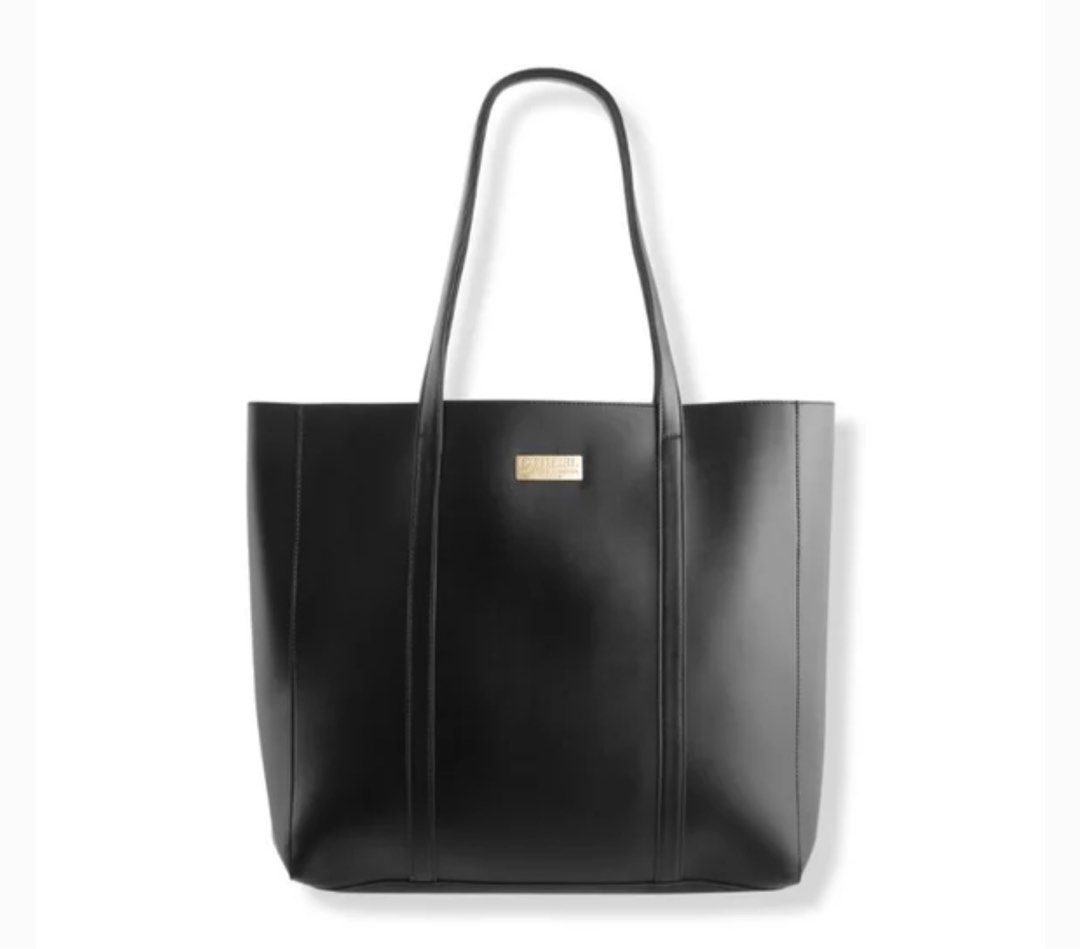 Carolina herrera shop good girl bag