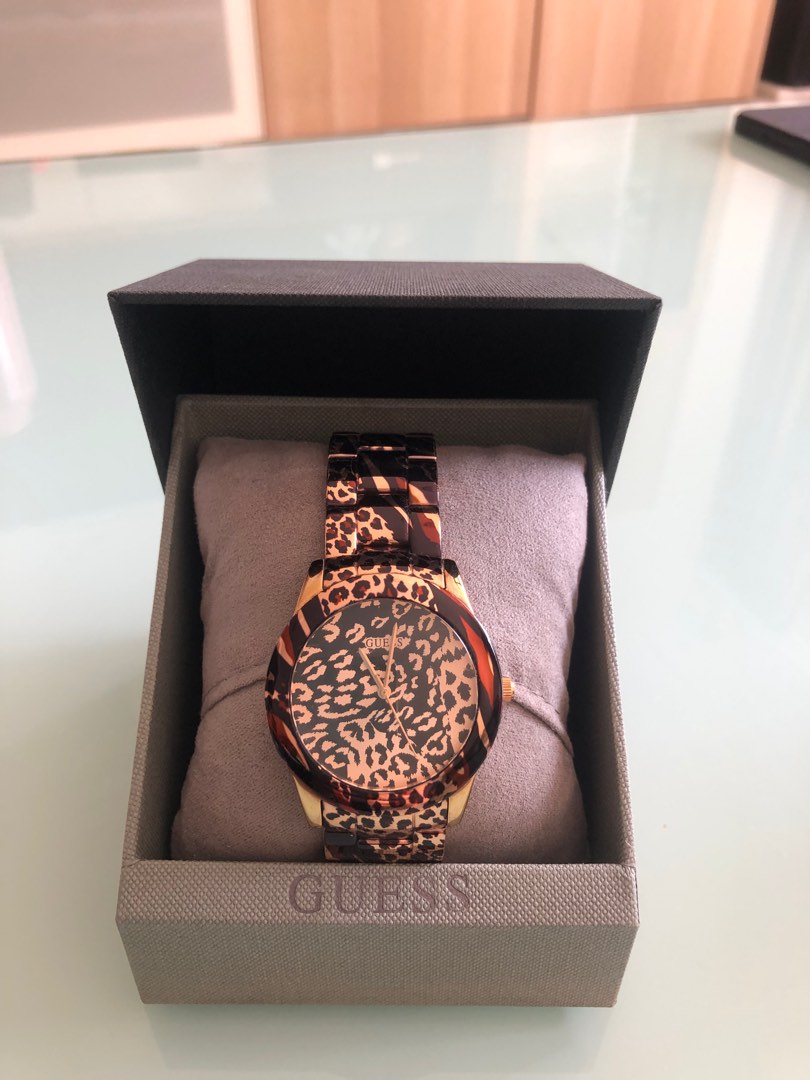 Watch best sale guess womens