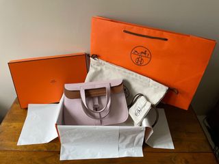 （分類：）位於 。 由 peachflavour 提交（商品編號 1240550068，圖片 1）。簡介： 。