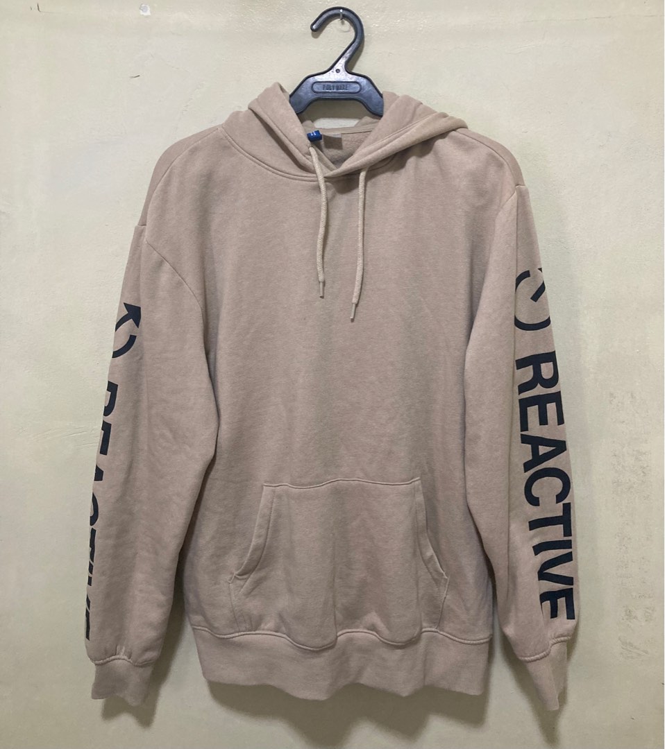 Hu0026M Reactive Hooded Jacket, Men's Fashion, Tops u0026 Sets, Hoodies on Carousell