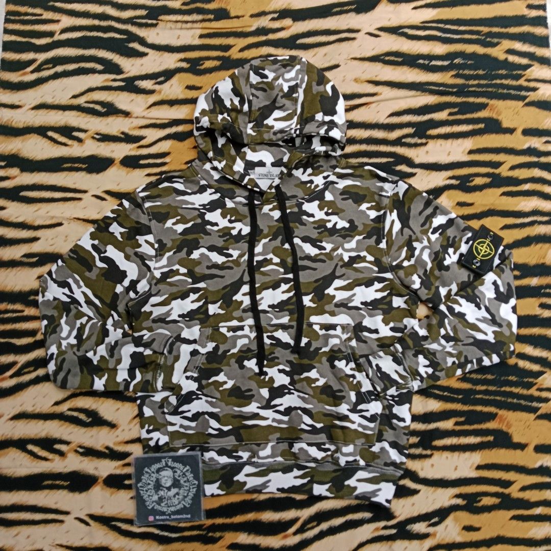 Stone island hoodie camo clearance
