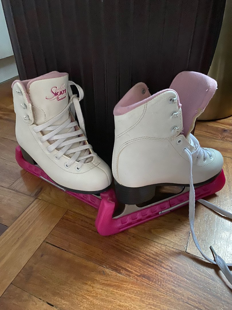 Jackson skates, Women's Fashion, Footwear, Boots on Carousell