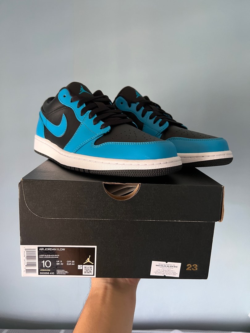 Multiple size Jordan 1 Low Laser Blue