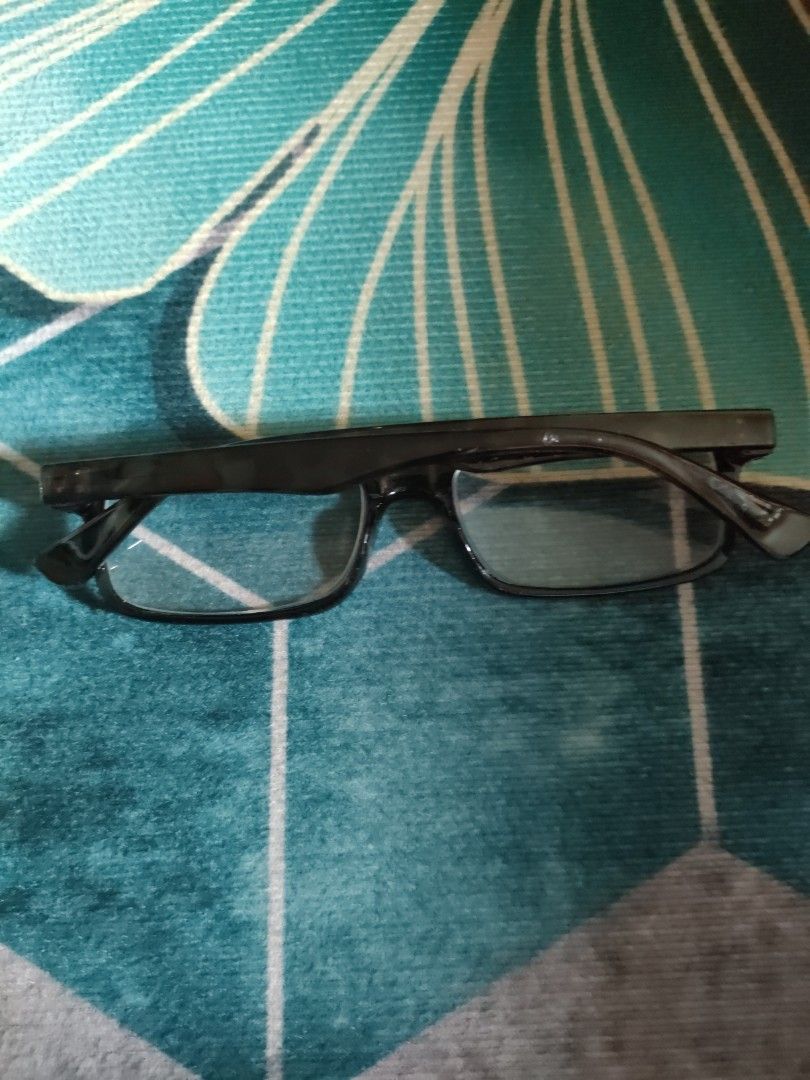 Kacamata Minus 1 Motif Macan on Carousell