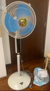 （分類：）位於 。 由 61176 提交（商品編號 1240468334，圖片 1）。簡介： 。