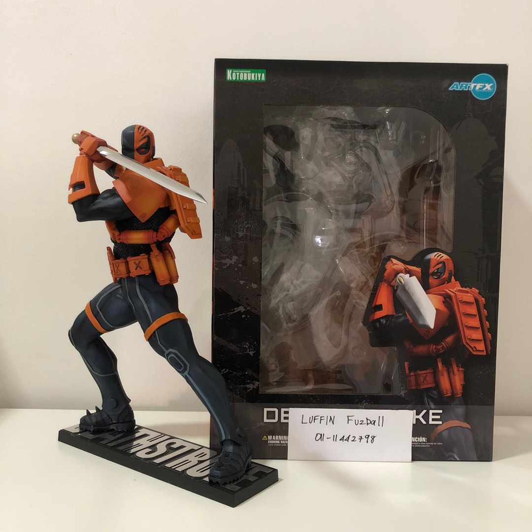 Kotobukiya New 52 Deathstroke ARTFX Statue – DC Comics Collectible | Detailed Pose & Paint - View #5