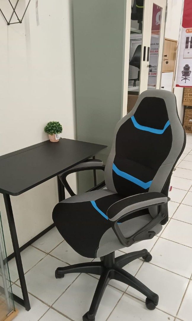 Kursi Gaming dibawah 1 jutaan!!!!, Perabotan Rumah di Carousell