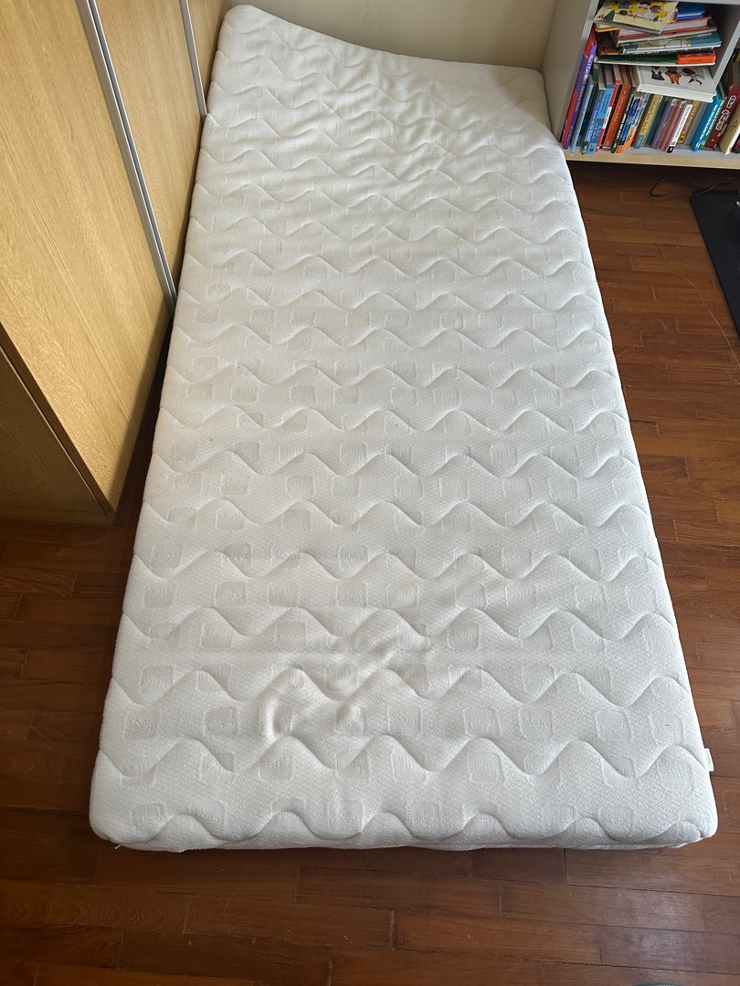 Latex Mattress 190*90*12, Furniture & Home Living, Furniture, Bed