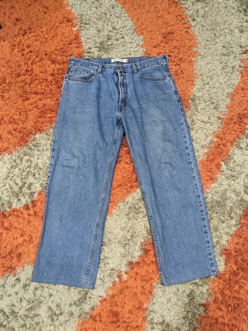 Levis 556, Men's Fashion, Bottoms, Jeans on Carousell