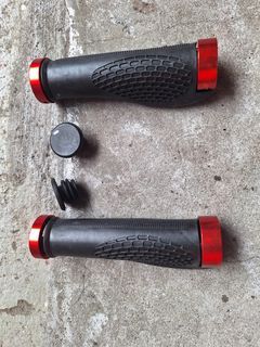 Lock on grips anti slip and ergonomic
