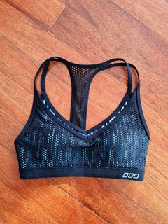 (Category: ) located in . Submitted by lilscloset (Listing ID 1240408648, Image 1). Description: .