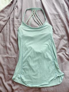(Category: ) located in . Submitted by shopdropyoga (Listing ID 1240436232, Image 1). Description: .