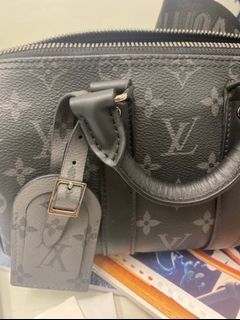 Louis Vuitton Keepall Bandouliere 25 Mineral Gray in Embossed