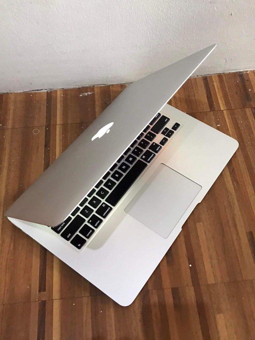 いつでも送料無料 MacBook Air 2017 i5 SSDS256 メモリ8 office i9tmg